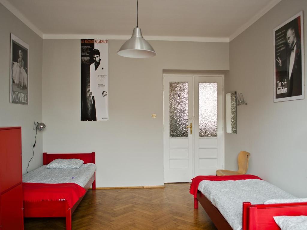 Tramp Aparthostel Krasków Exterior foto